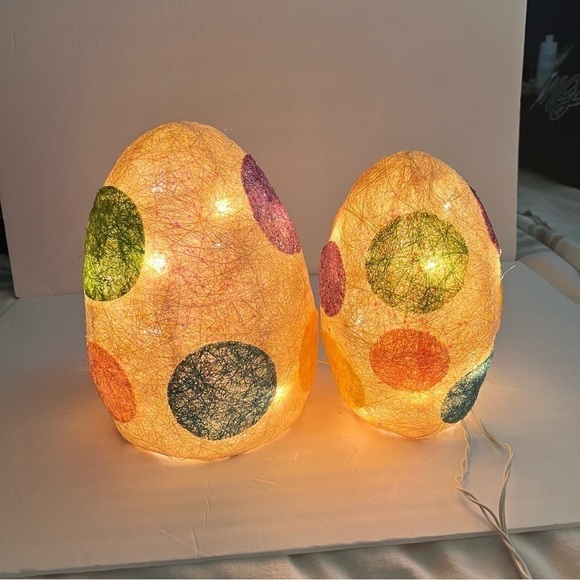 Light up Spun Fiber Giant Easter Eggs Set Of Two, Vintage - Picture 3 of 8